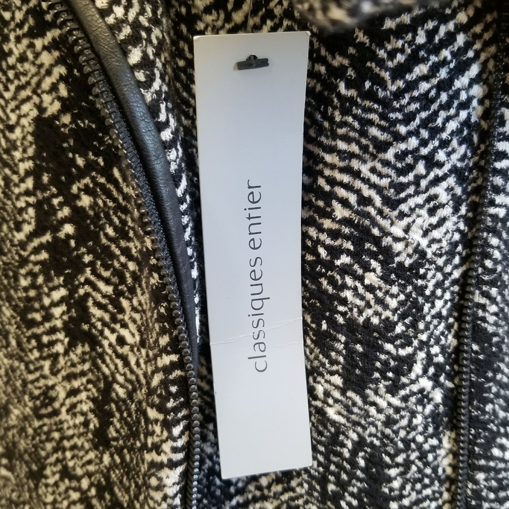 Classiques Entier Animal Jacquard Crop Jacket - Picture 7 of 11